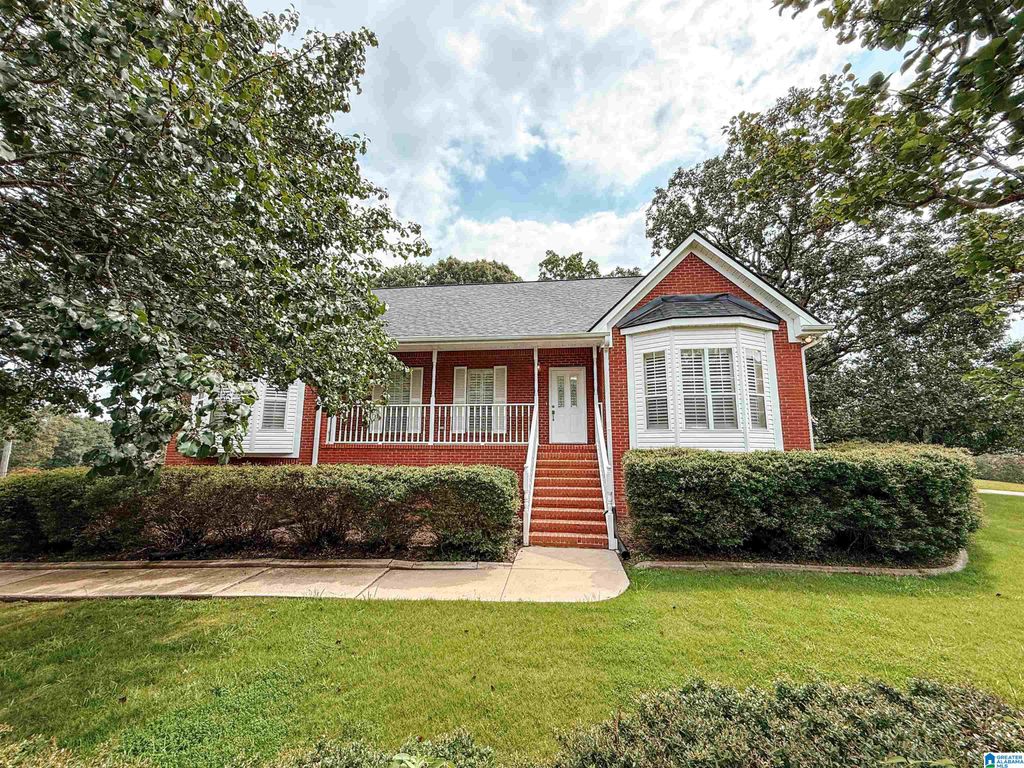 6495 ASPEN LANE, Hueytown, AL 35023
