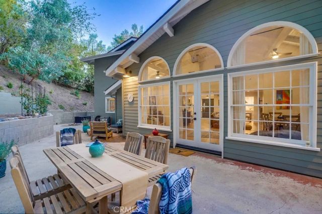 20619 Martha Street, Woodland Hills, CA 91367