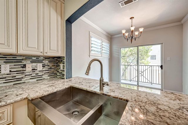 12707 Boheme Drive 301, Houston, TX 77024