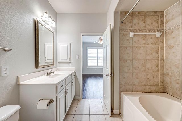 12707 Boheme Drive 301, Houston, TX 77024