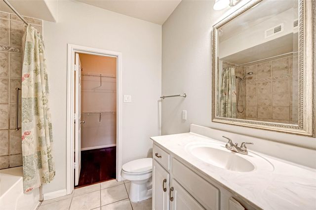 12707 Boheme Drive 301, Houston, TX 77024
