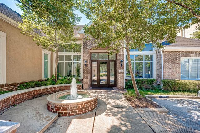 12707 Boheme Drive 301, Houston, TX 77024