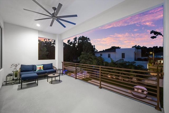 2707 RIDGEWOOD AVENUE, Tampa, FL 33602