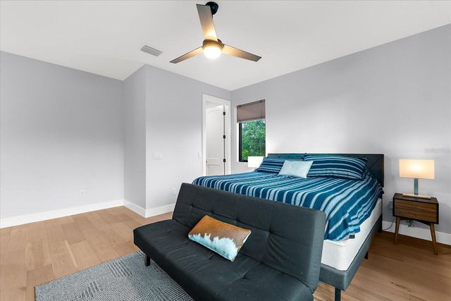 2707 RIDGEWOOD AVENUE, Tampa, FL 33602