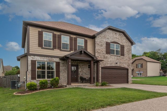 4000 Lexie Ln, Spring Hill, TN 37174