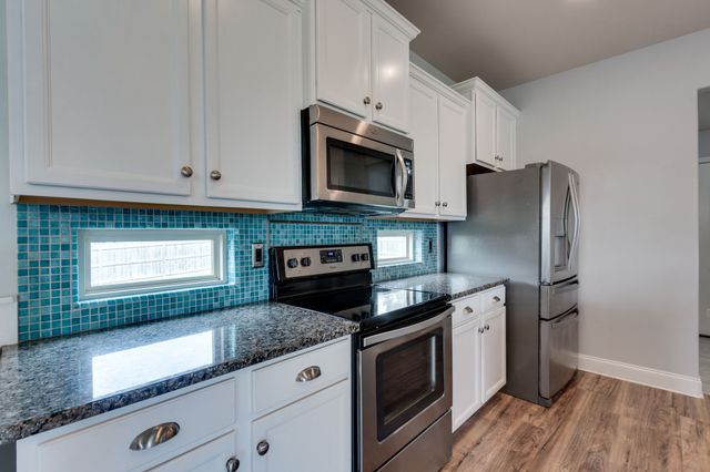 4000 Lexie Ln, Spring Hill, TN 37174
