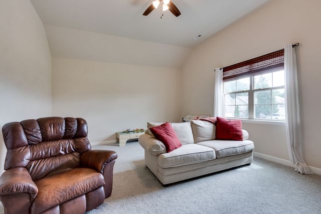 4000 Lexie Ln, Spring Hill, TN 37174
