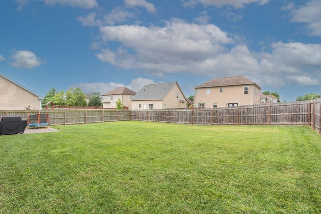 4000 Lexie Ln, Spring Hill, TN 37174