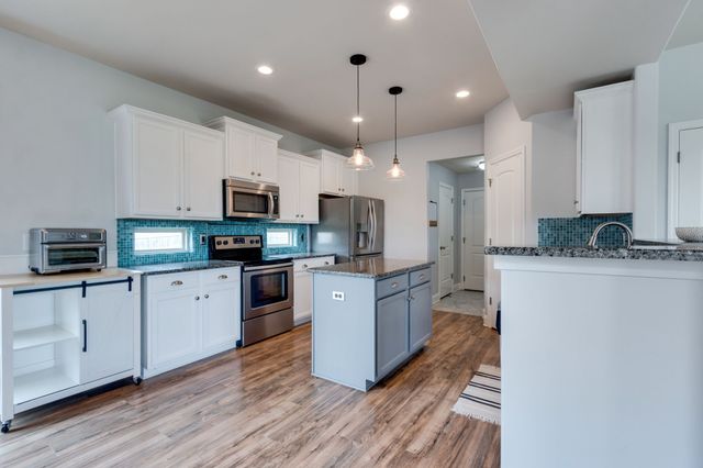 4000 Lexie Ln, Spring Hill, TN 37174