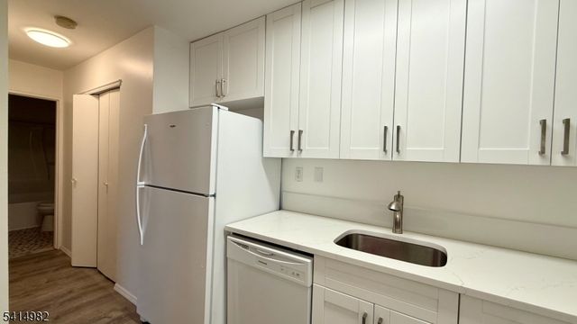 20 Delar Pky, Franklin Twp., NJ 08823