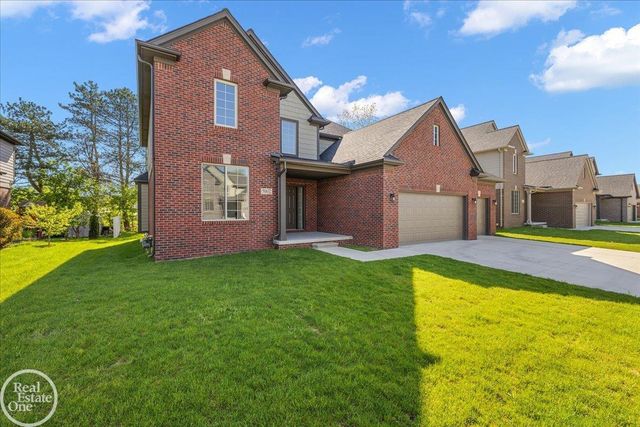 50632 Summit View Drive, Macomb Twp, MI 48044