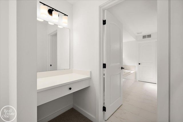 50632 Summit View Drive, Macomb Twp, MI 48044