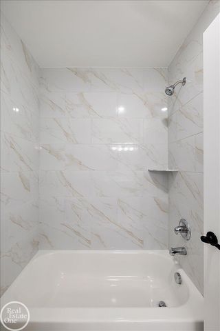 50632 Summit View Drive, Macomb Twp, MI 48044