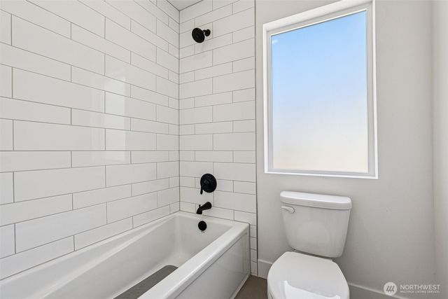 21016 67th Street Ct E, Bonney Lake, WA 98391