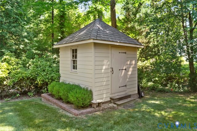 4437 Menokin Rd, Richmond, VA 23225