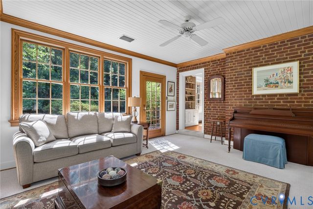 4437 Menokin Rd, Richmond, VA 23225
