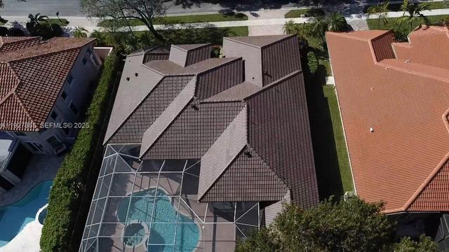 1081 SW 156th Ave, Pembroke Pines, FL 33027