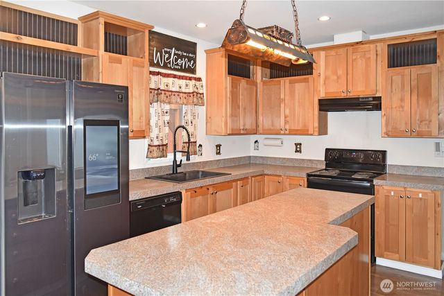 10302 Lakeview Avenue SW #50, Lakewood, WA 98499