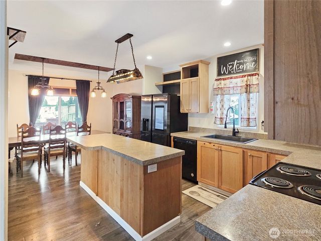10302 Lakeview Avenue SW #50, Lakewood, WA 98499
