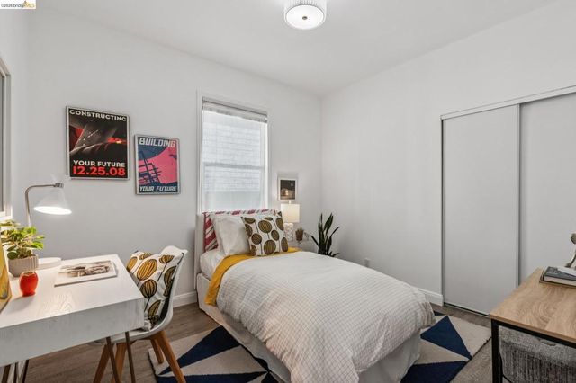 2010 Filbert, Oakland, CA 94607