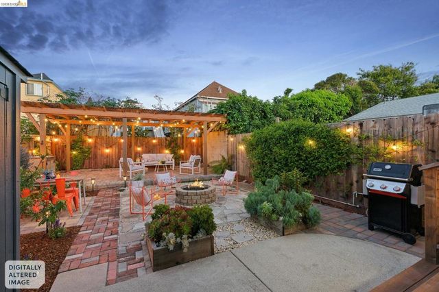 2010 Filbert, Oakland, CA 94607