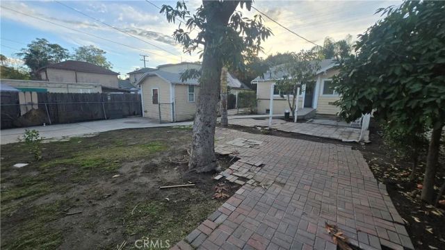 1767 N Arrowhead, San Bernardino, CA 92405