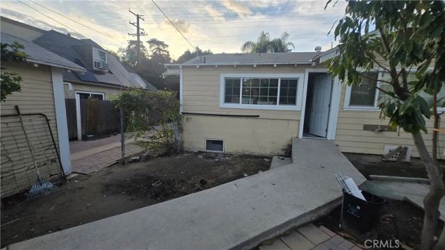 1767 N Arrowhead, San Bernardino, CA 92405