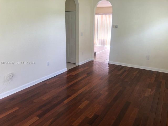 5598 NW 113th Avenue -, Doral, FL 33178