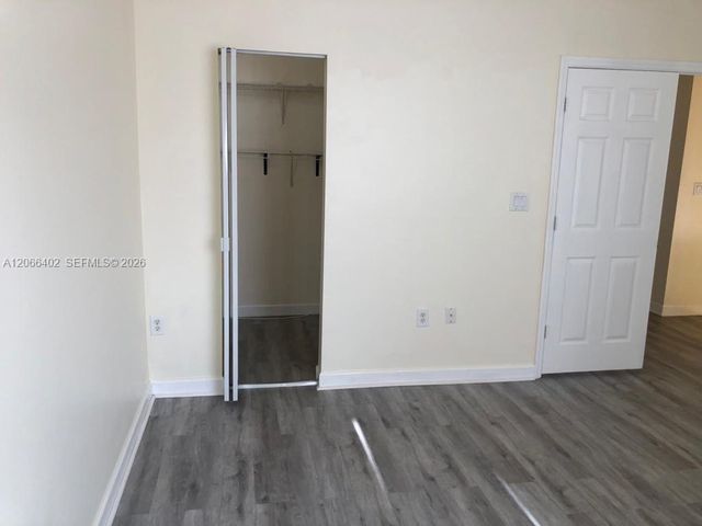 5598 NW 113th Avenue -, Doral, FL 33178