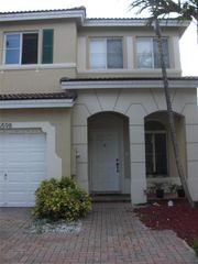 5598 NW 113th Avenue -, Doral, FL 33178