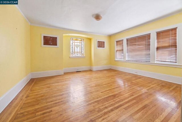 931 Shattuck Ave, Berkeley, CA 94707