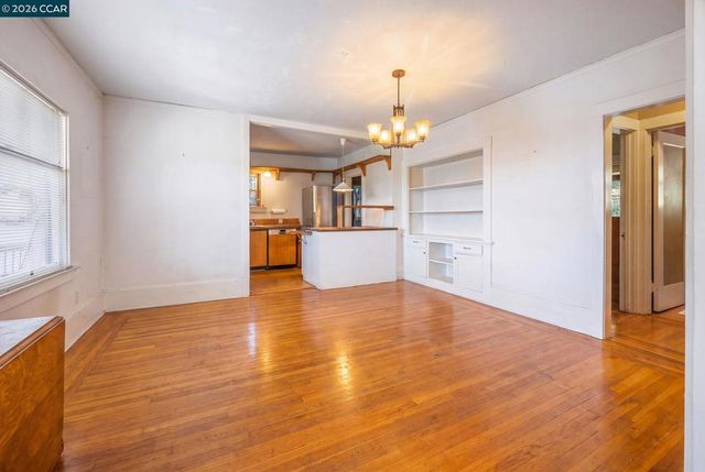 931 Shattuck Ave, Berkeley, CA 94707