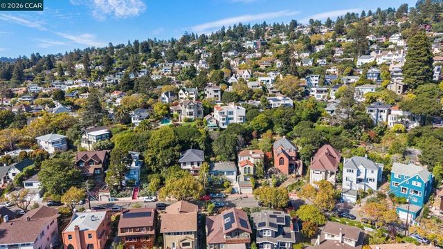 931 Shattuck Ave, Berkeley, CA 94707