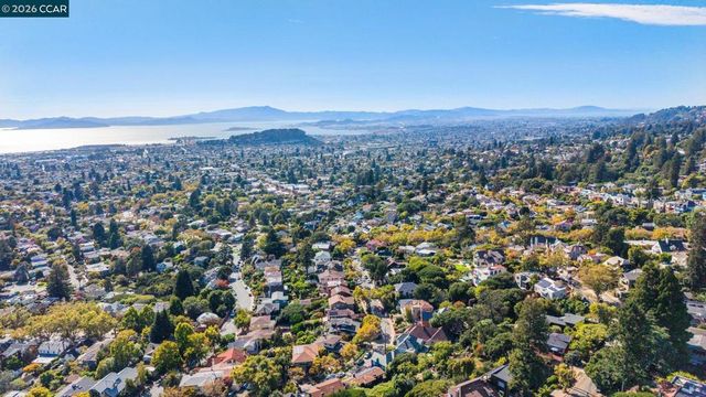 931 Shattuck Ave, Berkeley, CA 94707
