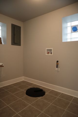 210 W 16th Place, Chicago Heights, IL 60411