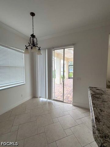 5548 Beauty ST, Lehigh Acres, FL 33971