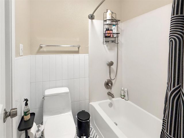 803 Meadow Bluff CT, Round Rock, TX 78665