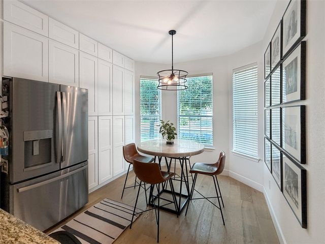 803 Meadow Bluff CT, Round Rock, TX 78665