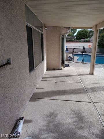 2583 Cornerbrook Circle, Henderson, NV 89052