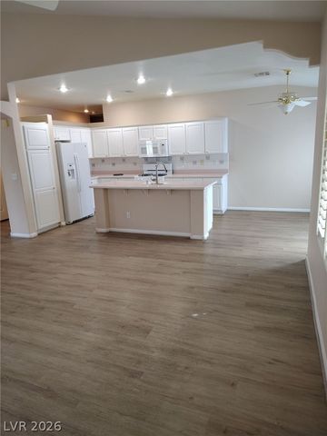 2583 Cornerbrook Circle, Henderson, NV 89052