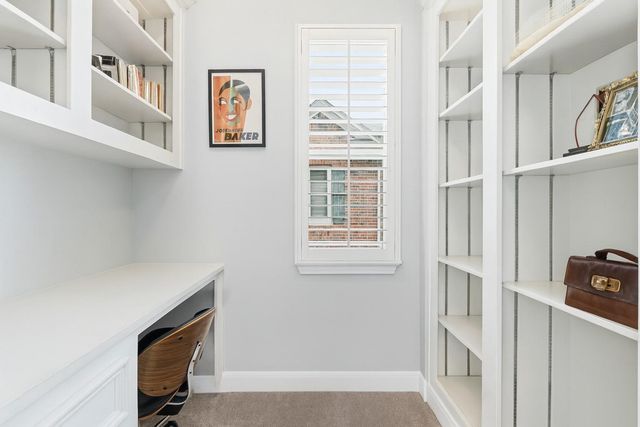 1010 Studer Street, Houston, TX 77007