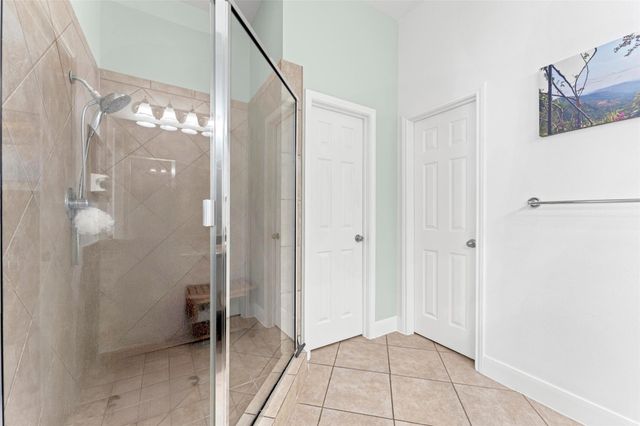1010 Studer Street, Houston, TX 77007