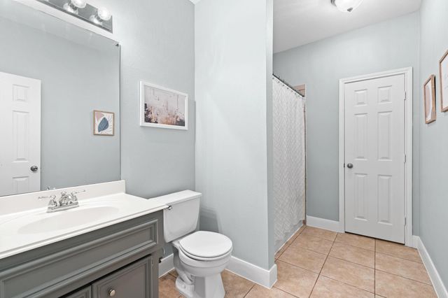1010 Studer Street, Houston, TX 77007