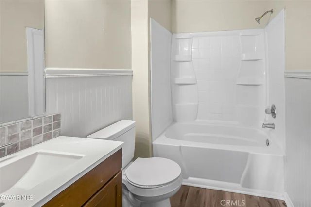 43714 Log Cabin Trl, Lake Hughes, CA 93532