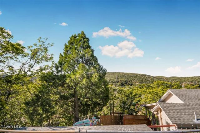 43714 Log Cabin Trl, Lake Hughes, CA 93532