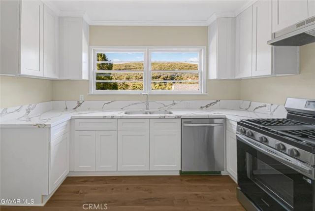 43714 Log Cabin Trl, Lake Hughes, CA 93532