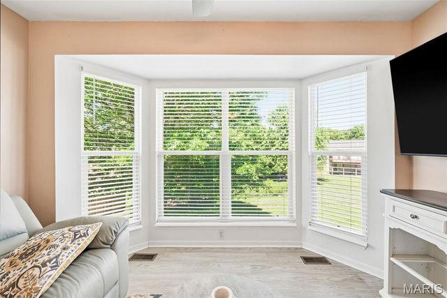537 White Fence Drive, Wentzville, MO 63385