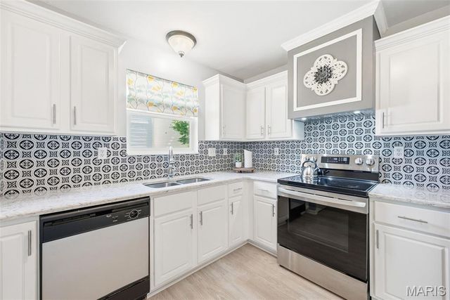 537 White Fence Drive, Wentzville, MO 63385