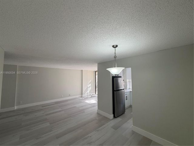 17021 N Bay Rd 216, Sunny Isles Beach, FL 33160