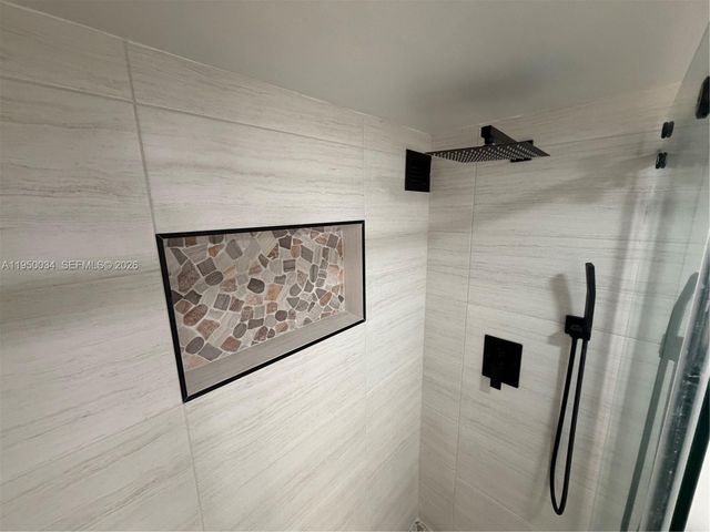 17021 N Bay Rd 216, Sunny Isles Beach, FL 33160